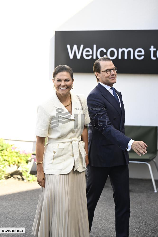 SWEDEN CROWN PRINCESS COUPLE GAMLEBY