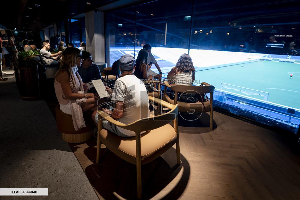 Bernabéu opens the largest Starbucks in Spain - Madrid