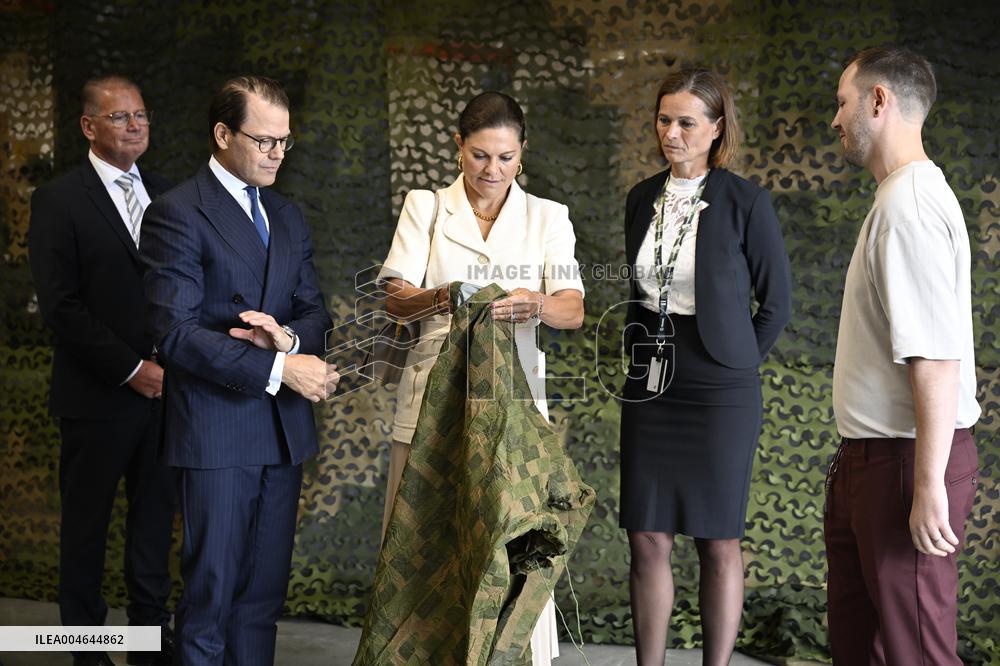 SWEDEN CROWN PRINCESS COUPLE GAMLEBY