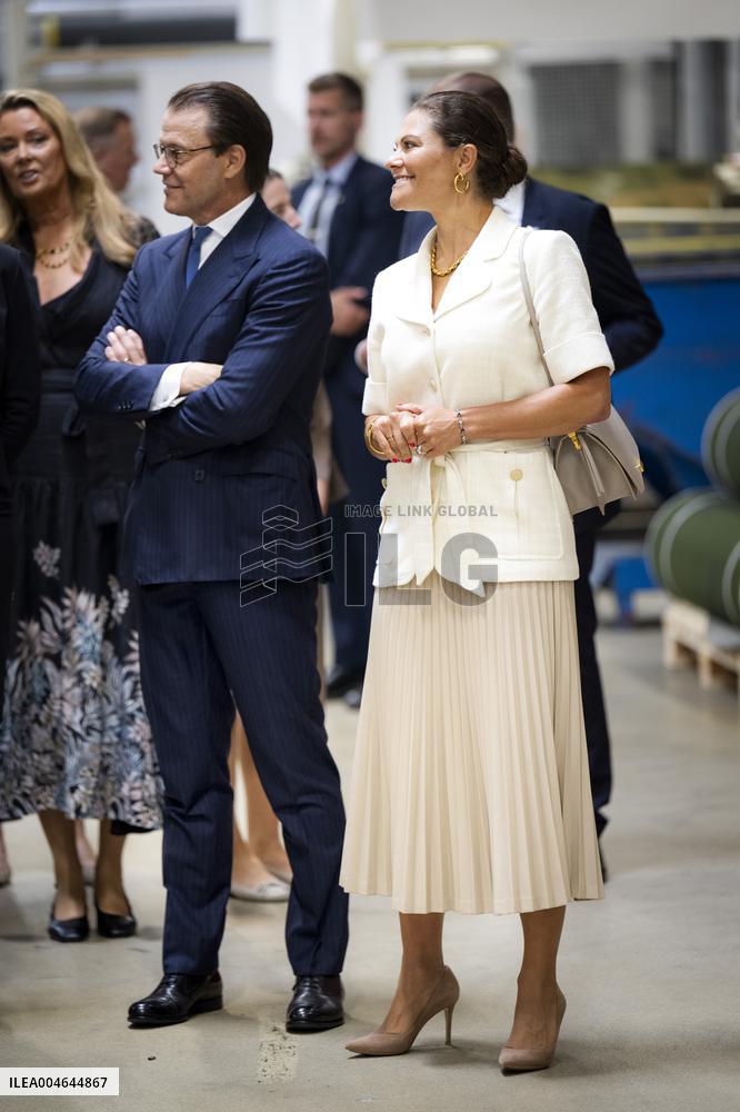 SWEDEN CROWN PRINCESS COUPLE GAMLEBY