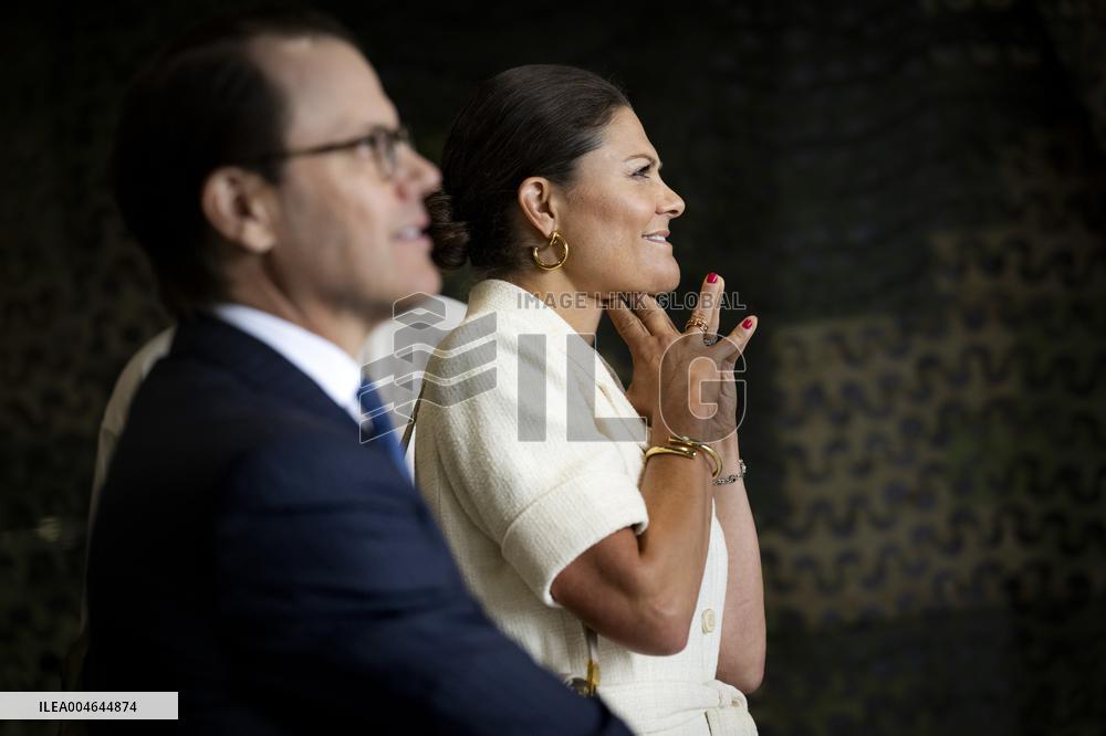 SWEDEN CROWN PRINCESS COUPLE GAMLEBY