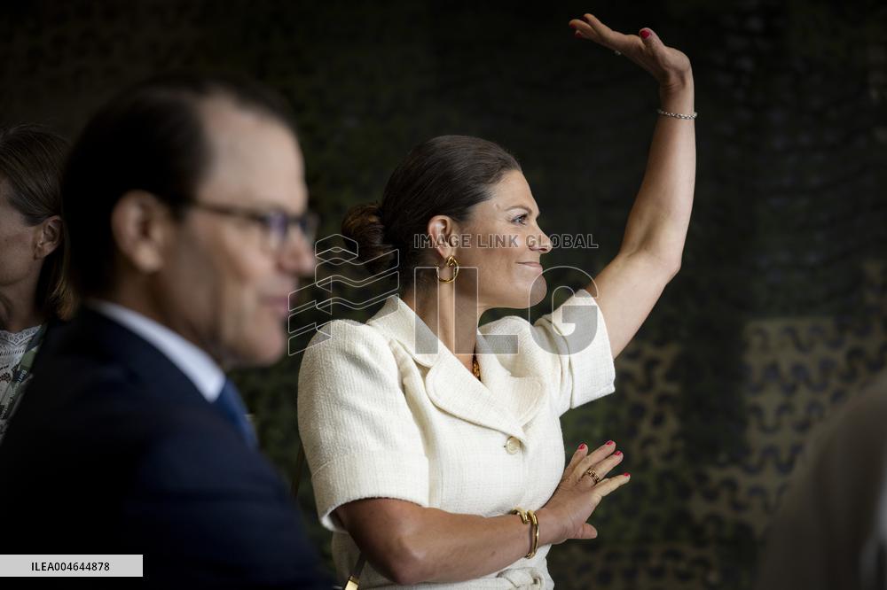 SWEDEN CROWN PRINCESS COUPLE GAMLEBY