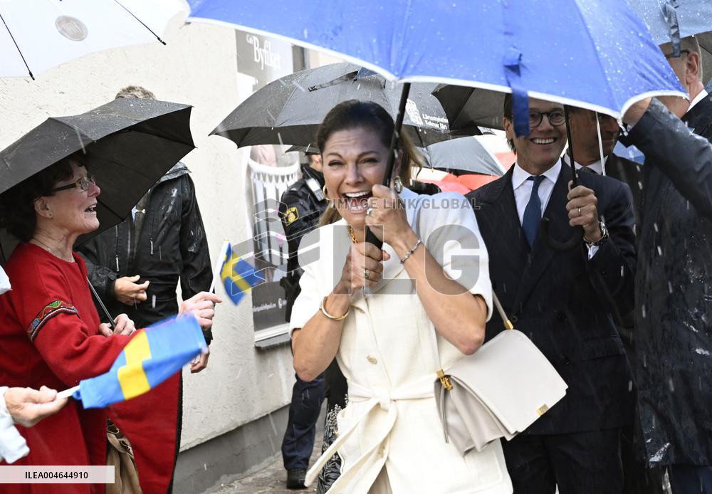 SWEDEN CROWN PRINCESS COUPLE GAMLEBY