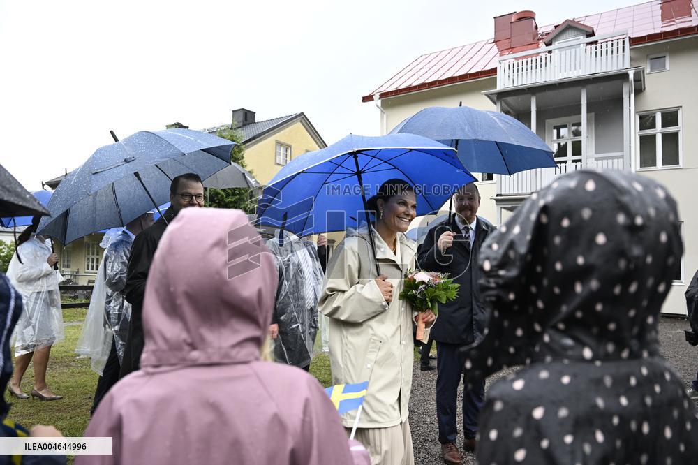 SWEDEN CROWN PRINCESS COUPLE GAMLEBY