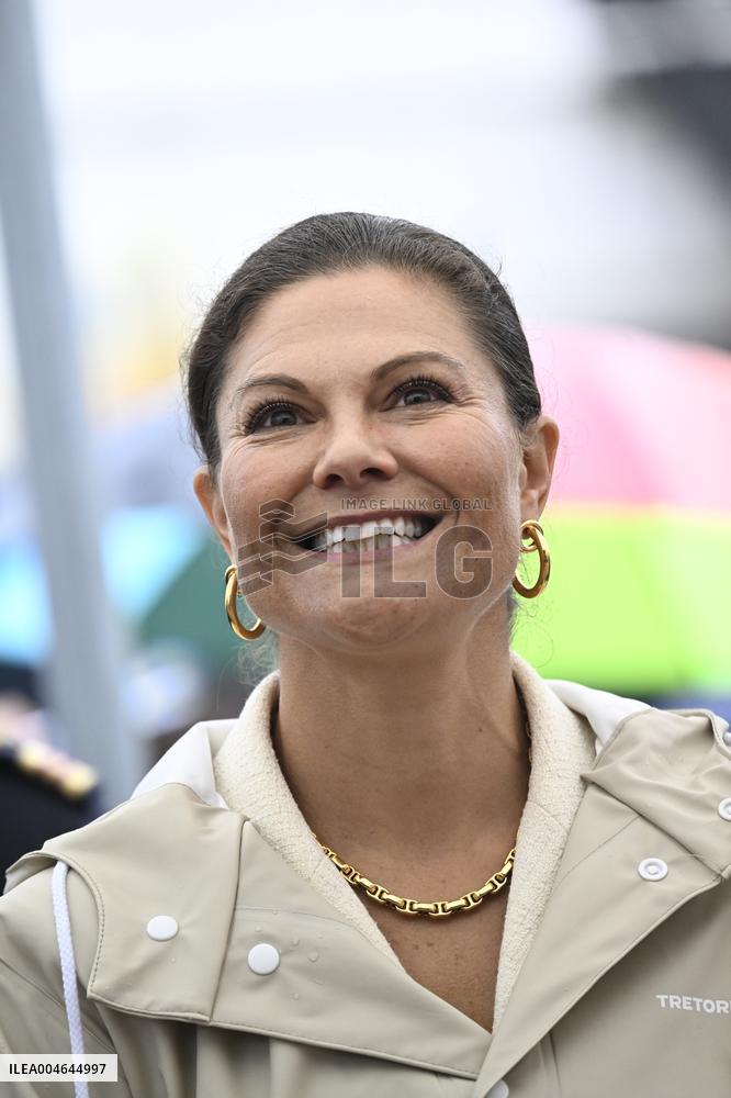 SWEDEN CROWN PRINCESS COUPLE GAMLEBY