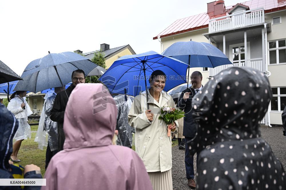 SWEDEN CROWN PRINCESS COUPLE GAMLEBY