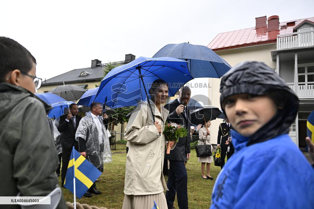 SWEDEN CROWN PRINCESS COUPLE GAMLEBY