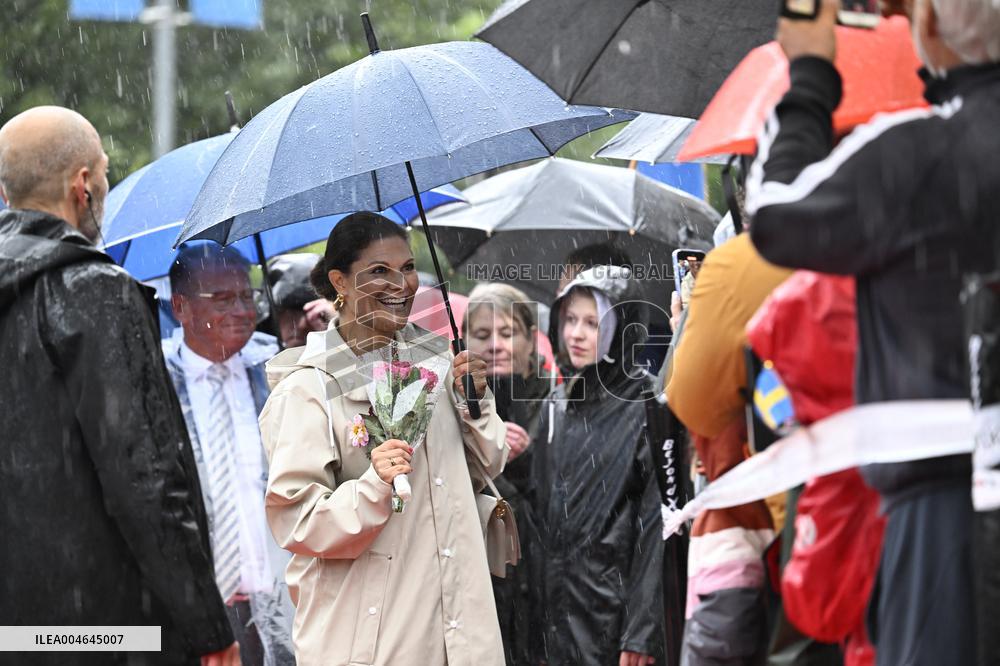 SWEDEN CROWN PRINCESS COUPLE GAMLEBY