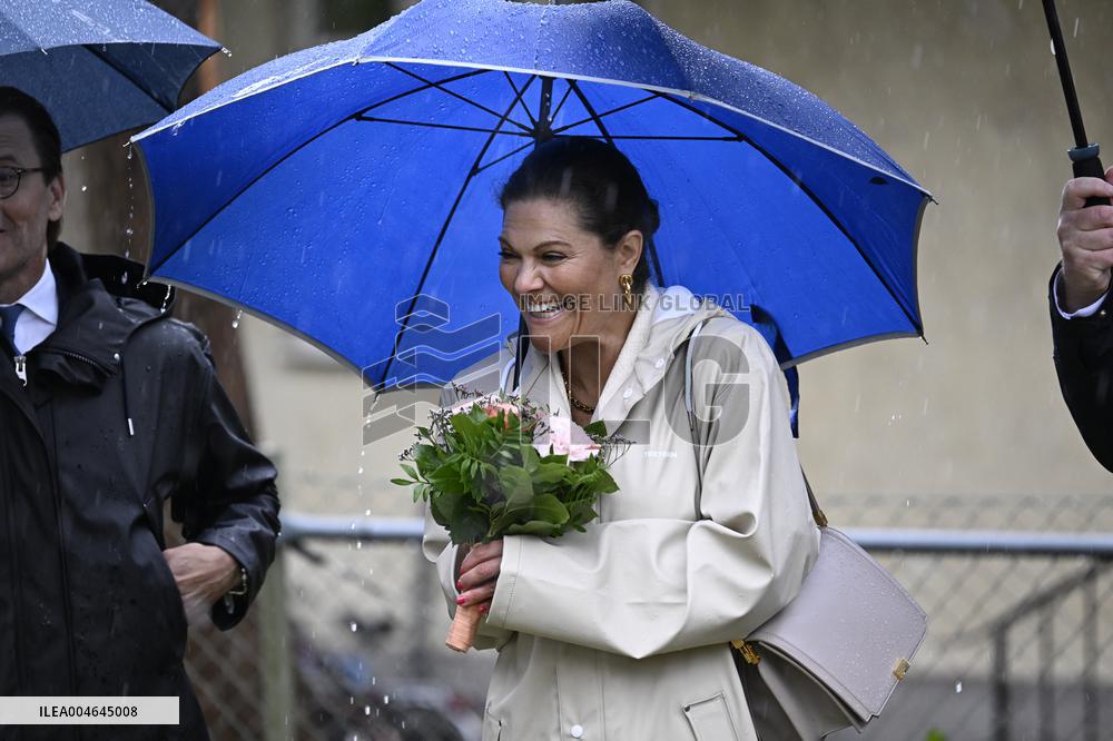 SWEDEN CROWN PRINCESS COUPLE GAMLEBY