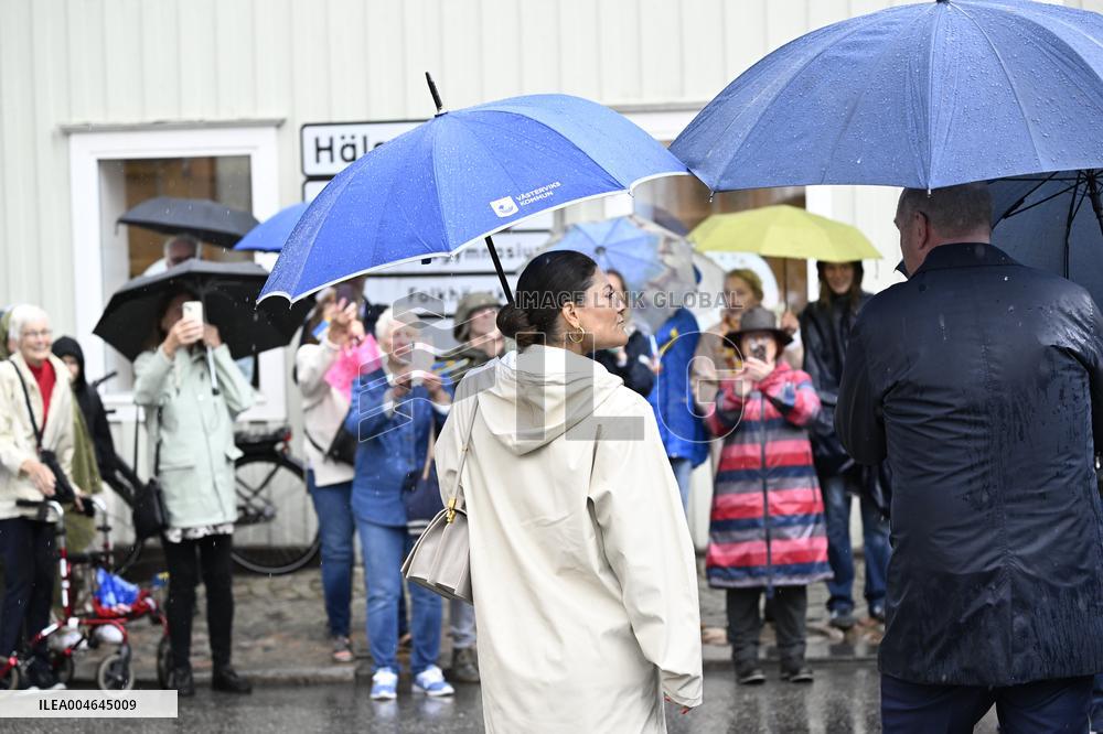 SWEDEN CROWN PRINCESS COUPLE GAMLEBY