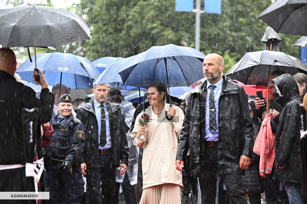 SWEDEN CROWN PRINCESS COUPLE GAMLEBY