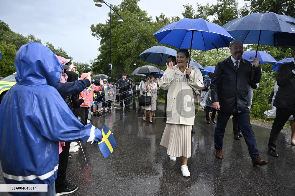 SWEDEN CROWN PRINCESS COUPLE GAMLEBY