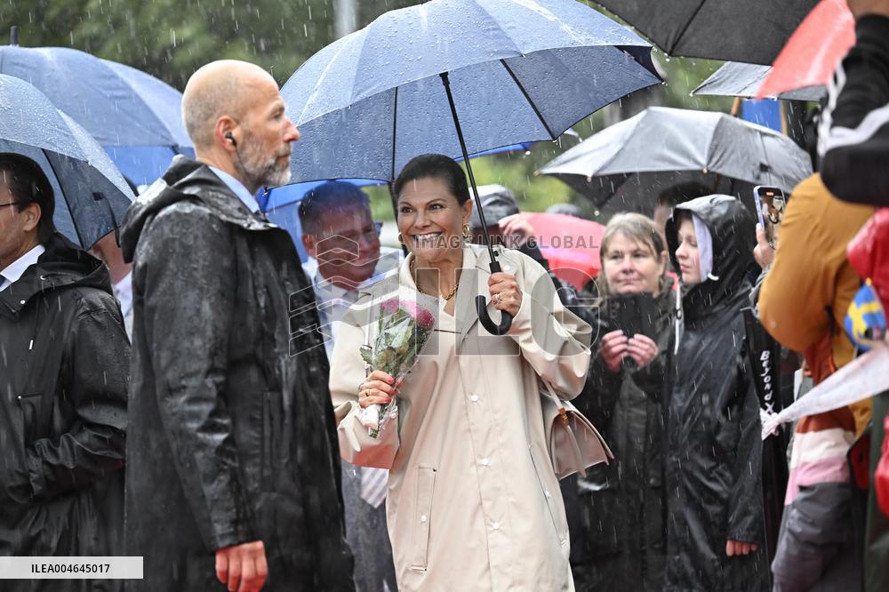 SWEDEN CROWN PRINCESS COUPLE GAMLEBY