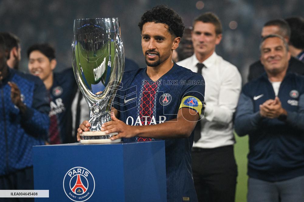 PSG trophies presentation in Paris - FA