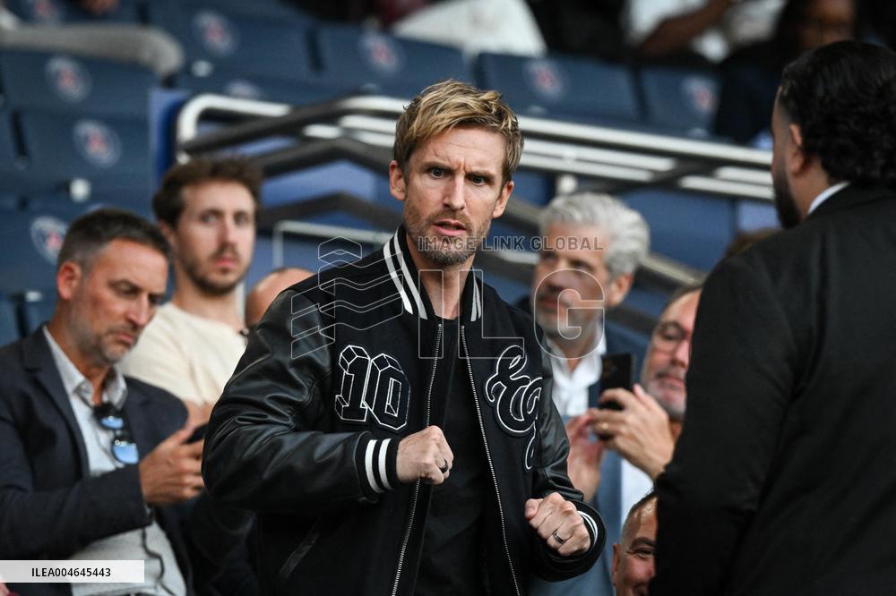 Ligue 1 PSG vs Angers SCO - attendees - FA