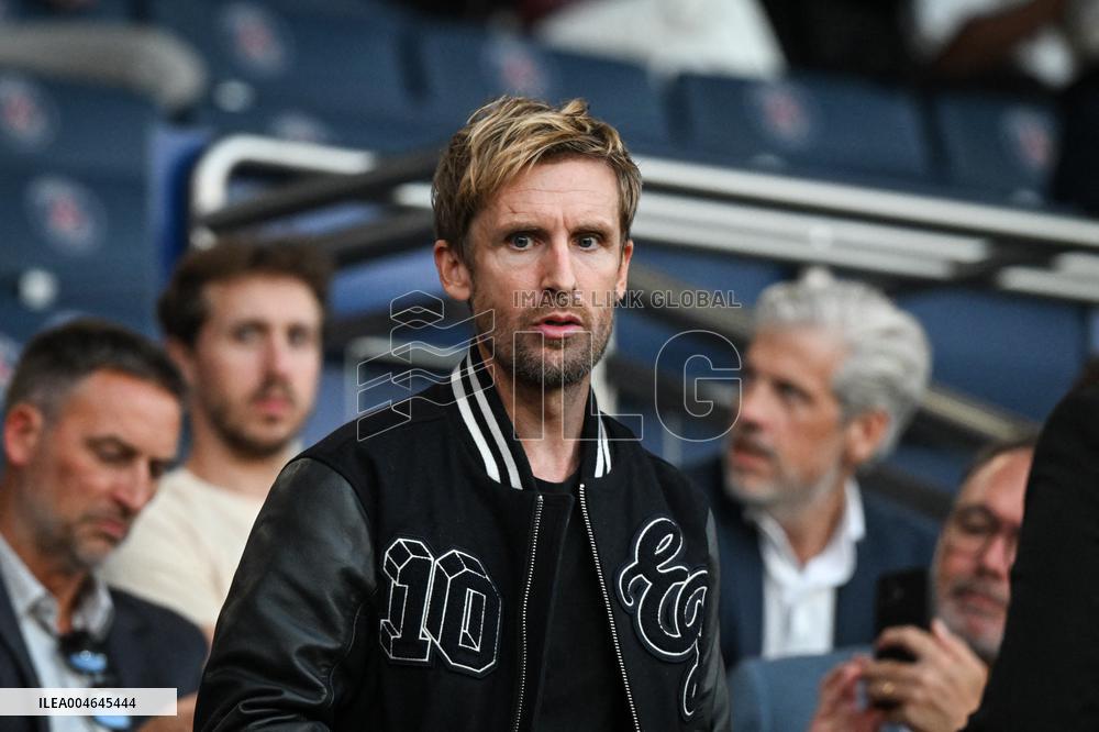 Ligue 1 PSG vs Angers SCO - attendees - FA