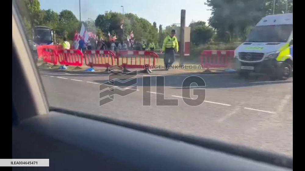 UK: Anti-Immigration and Counter Protests Held Amid Home Office Appeal
