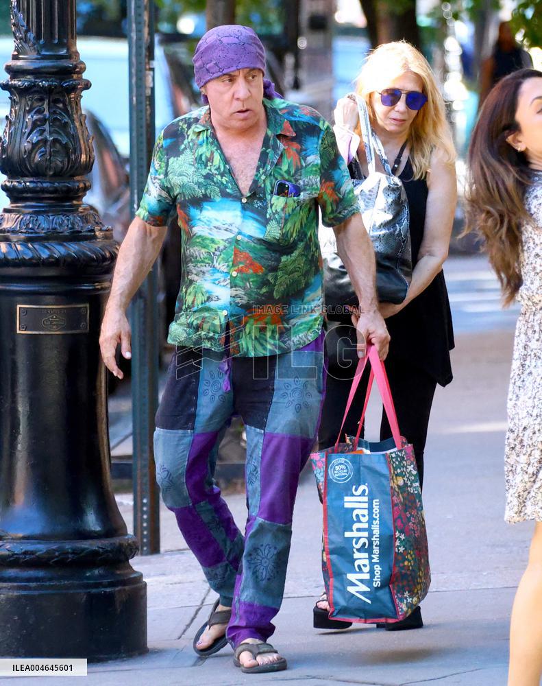 Steven Van Zandt out in New York - NYC
