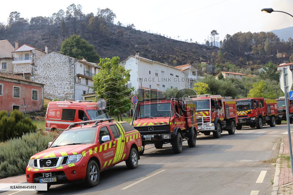 Wildfires Raging Across Central Portugal - Gardunha