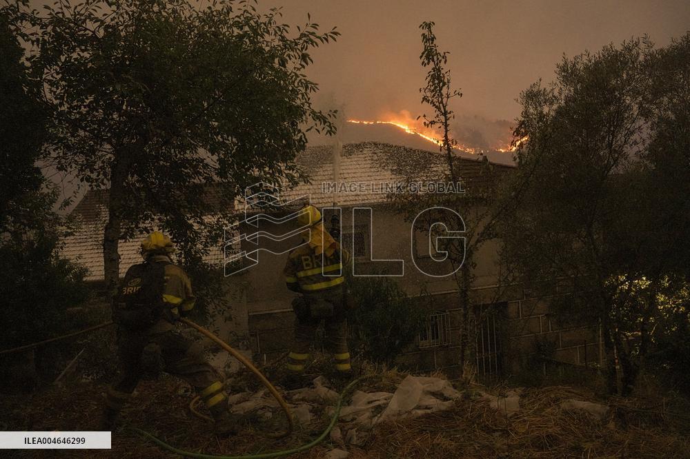 The Largest Fire In The History Of Galicia Is Stabilized - Spain -