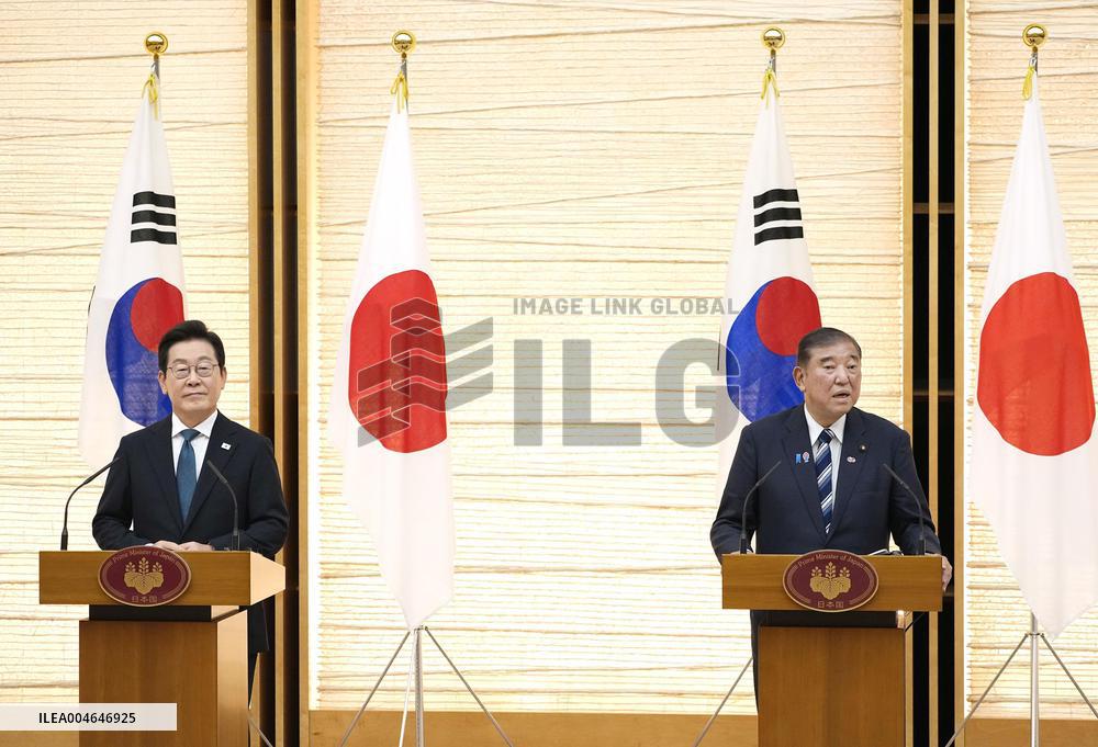 Japan, S. Korea leaders' talks