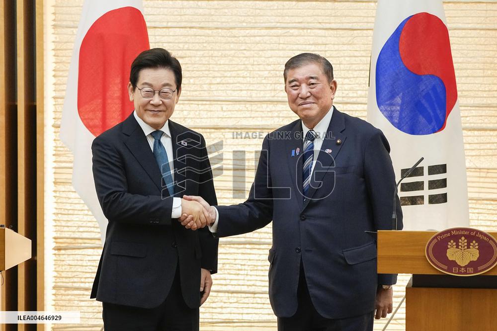Japan, S. Korea leaders' talks