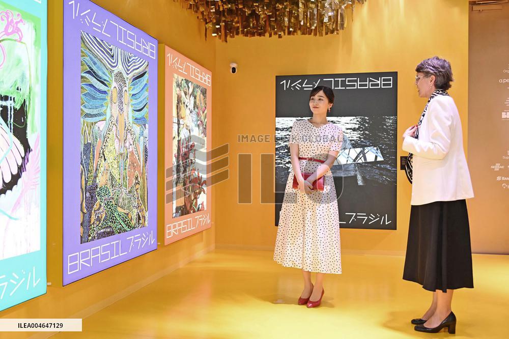 Princess Kako visits Osaka expo