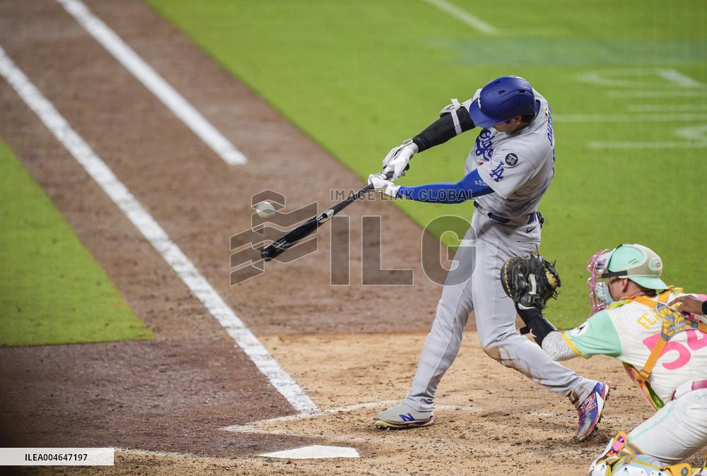 Baseball: Dodgers vs. Padres