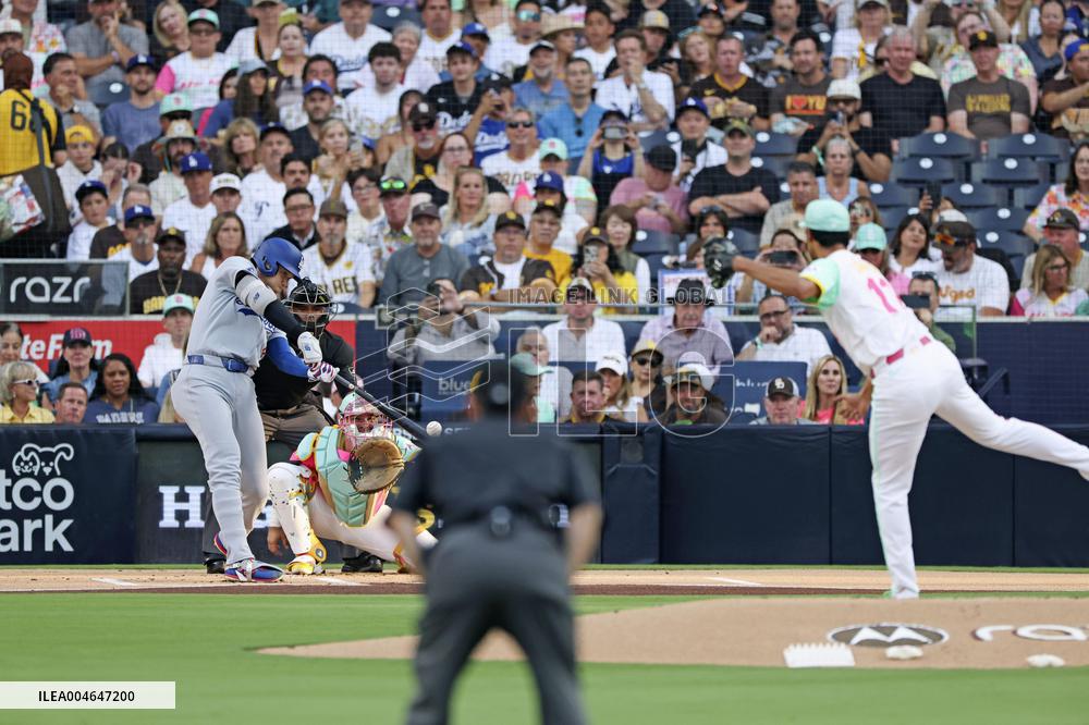Baseball: Dodgers vs. Padres