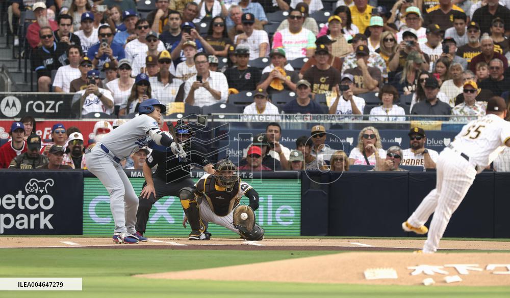 Baseball: Dodgers vs. Padres