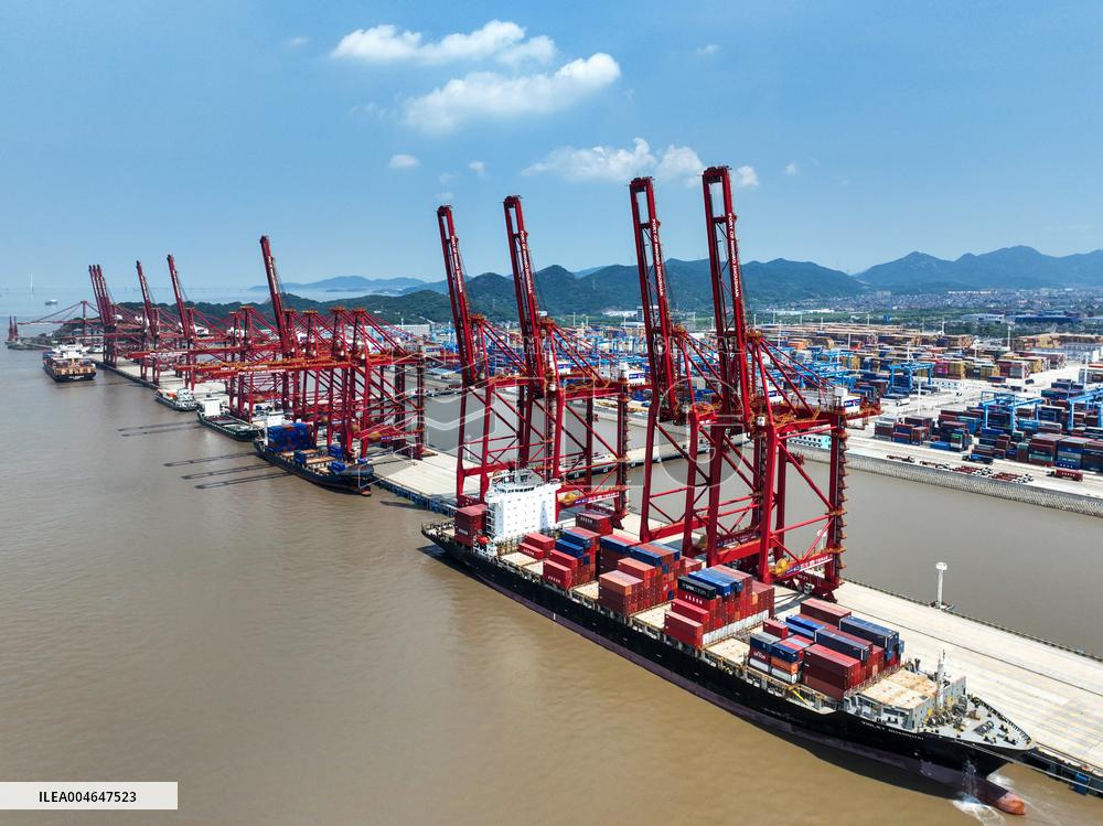 Zhoushan Port Container Trade