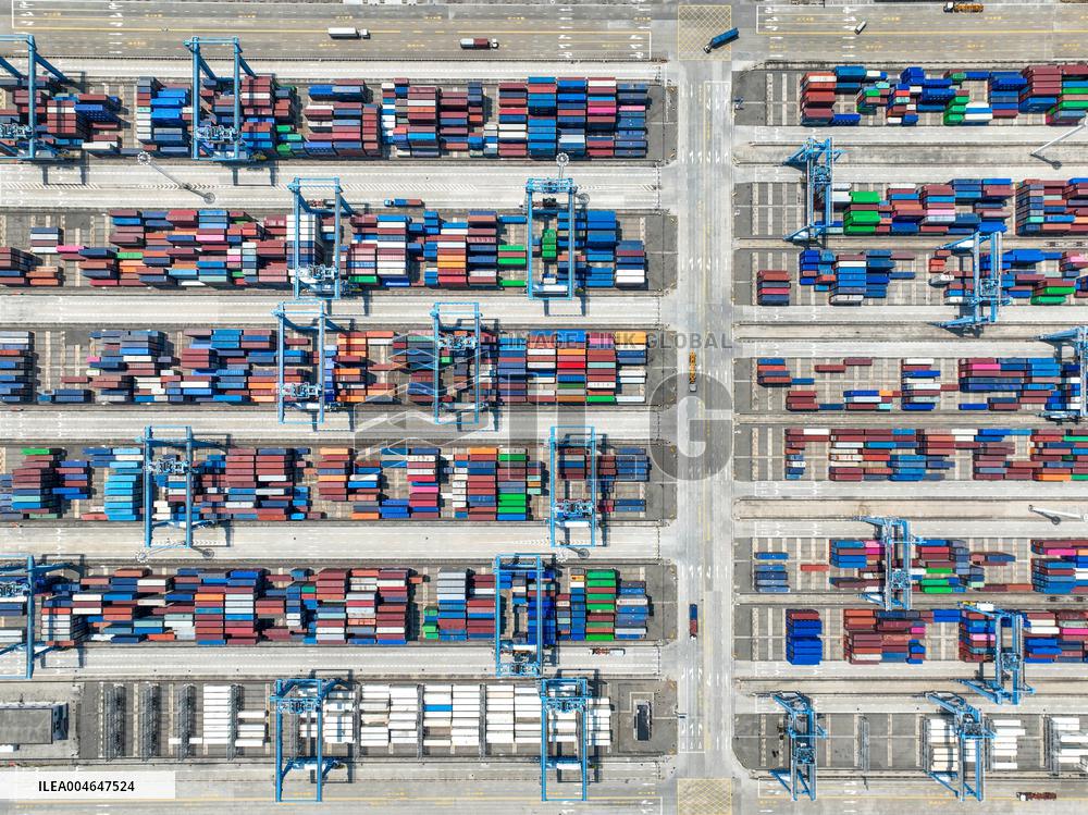 Zhoushan Port Container Trade