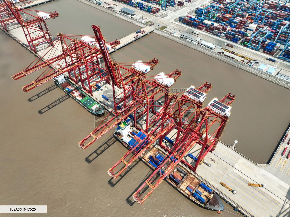 Zhoushan Port Container Trade