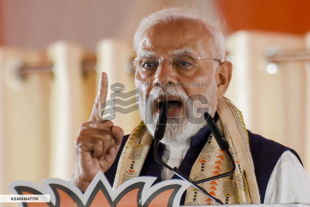 Narendra Modi Holds A Rally To Attack Trinamool Congress - India