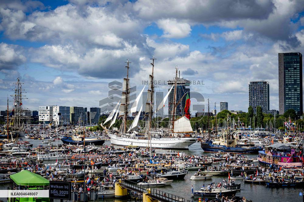 Final Day of SAIL 2025 - Amsterdam
