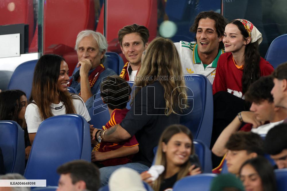 Zoe Saldana And Family Attend AS Roma v Bologna FC - Rome