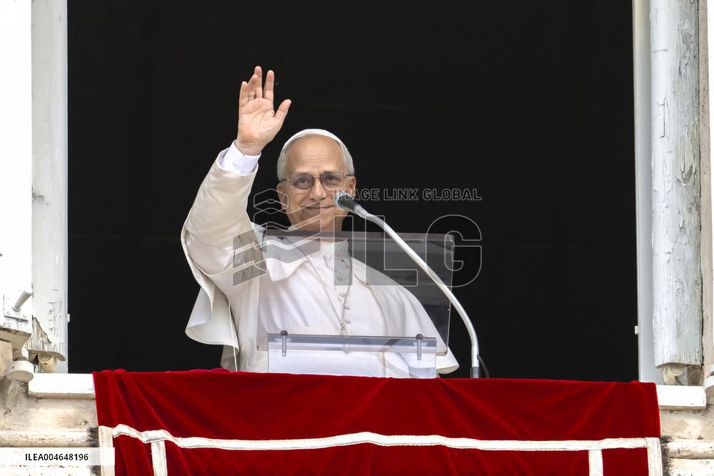 Pope Leo XIV During His First Reginal Coeli Prayer - Vatican