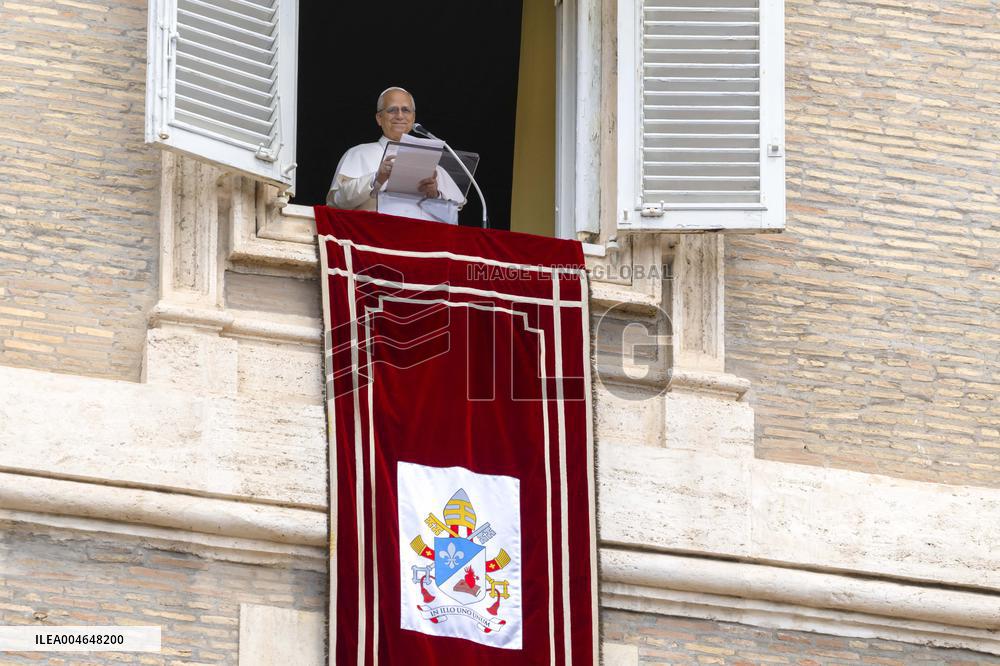 Pope Leo XIV During His First Reginal Coeli Prayer - Vatican