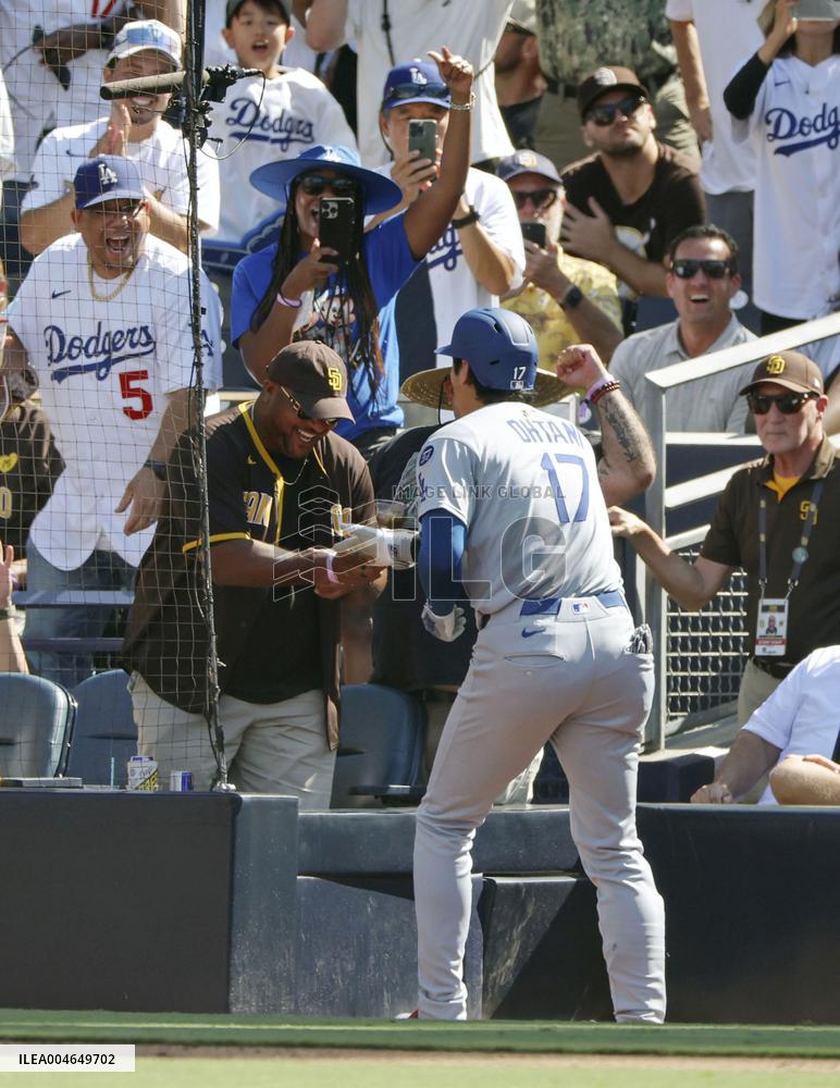 Baseball: Dodgers vs. Padres
