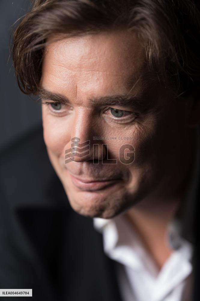 THE HIVES PELLE ALMQVIST