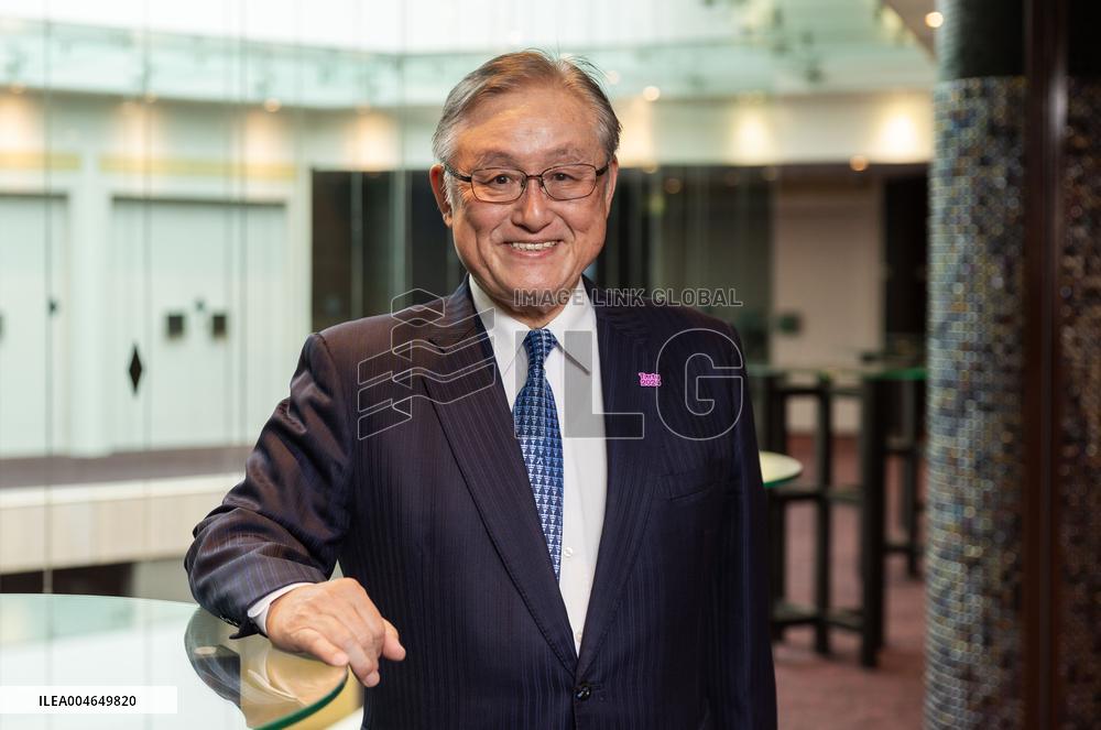 Toshiaki Higashihara