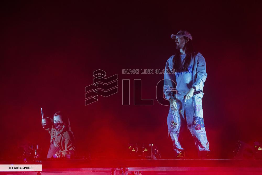 Alan Walker and Steve Aoki concert