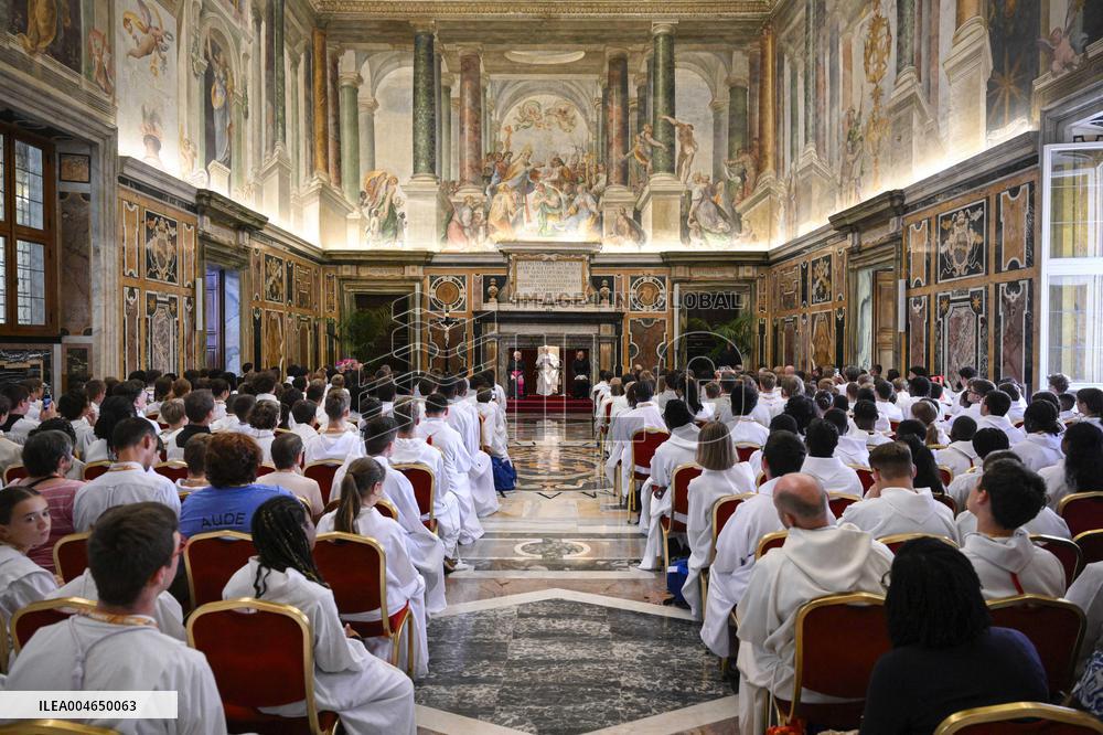 Pope Leo XIV Meets 360 Young French Altar Servers - Vatican