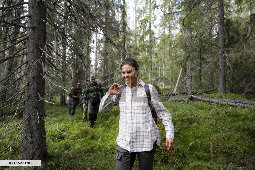 CROWN PRINCESS IN BJÖRNLANDETA NATURE RESERVE