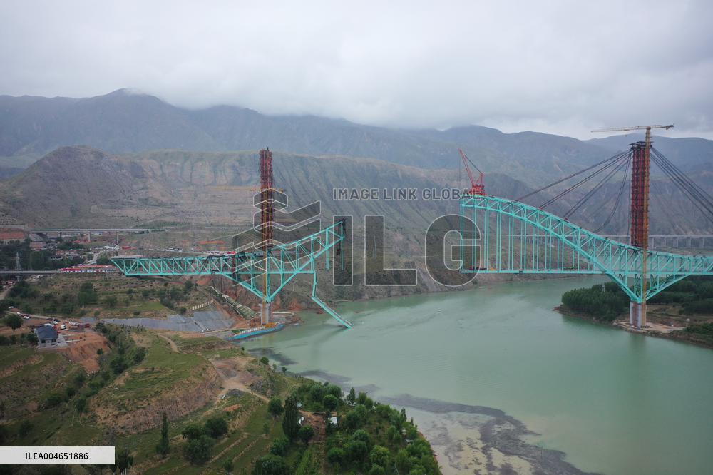 Jianzha Yellow River Super Large Bridge Steel Strand Fracture