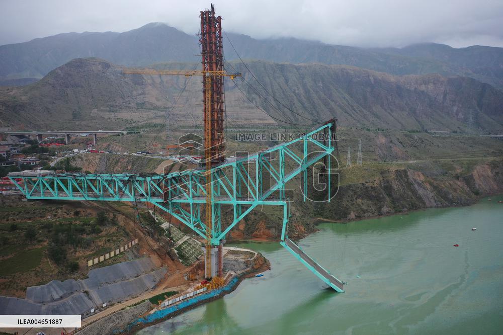 Jianzha Yellow River Super Large Bridge Steel Strand Fracture