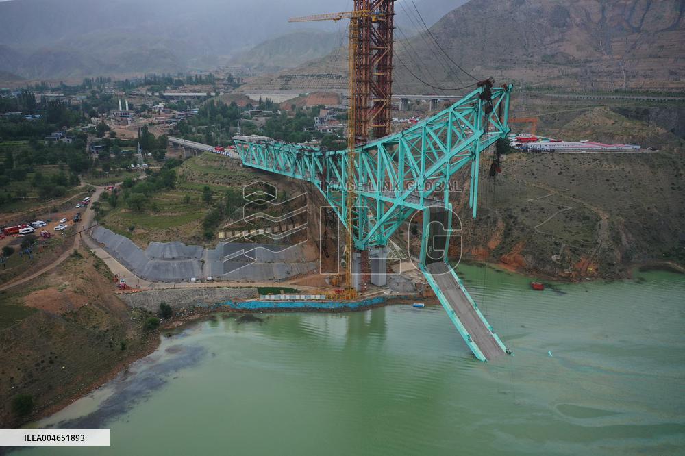 Jianzha Yellow River Super Large Bridge Steel Strand Fracture