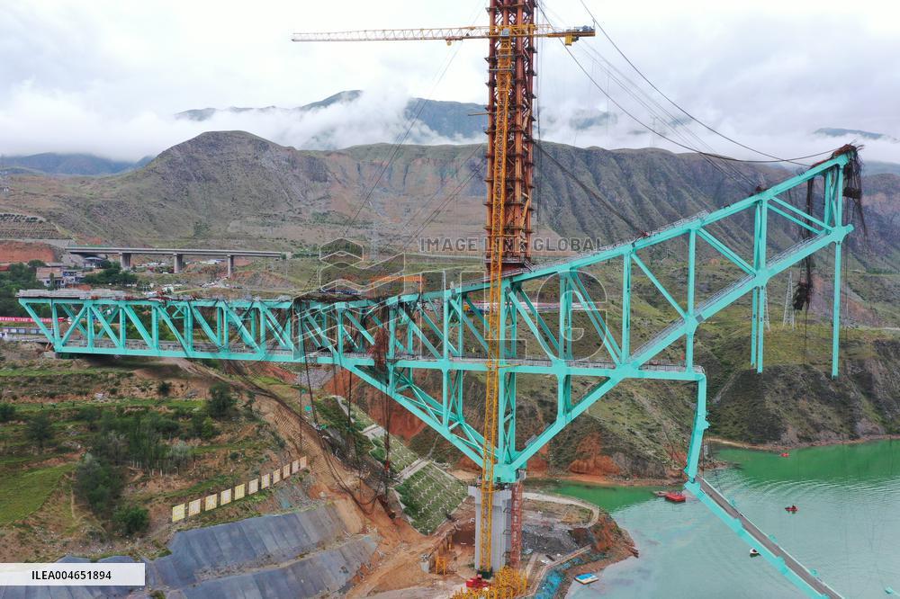 Jianzha Yellow River Super Large Bridge Steel Strand Fracture