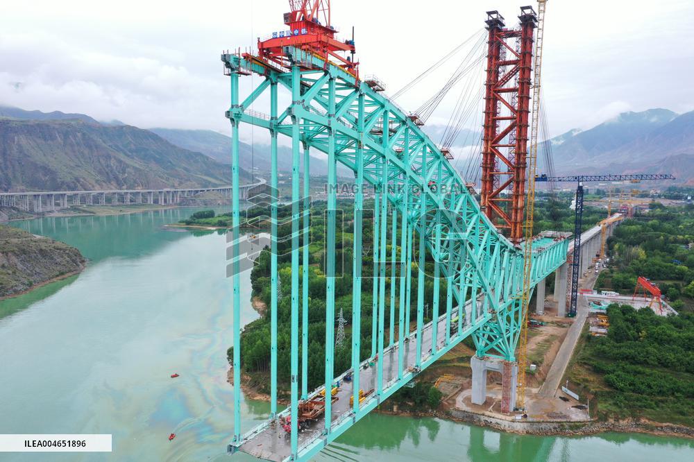 Jianzha Yellow River Super Large Bridge Steel Strand Fracture