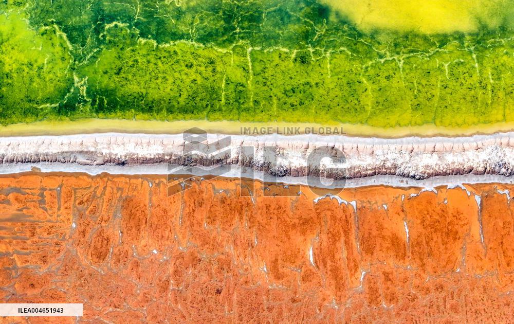 Mangnai Naoer Salt Lake in Ordos